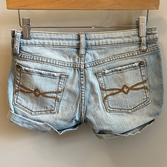 Nollie Denim Shorts Cuffs Light Rinse Roll Tab Size 1 Juniors Vintage Retro Blue - Picture 4 of 8